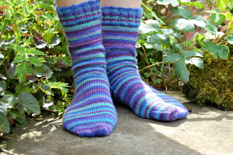 Free Sock Knitting Patterns - Kiku Corner