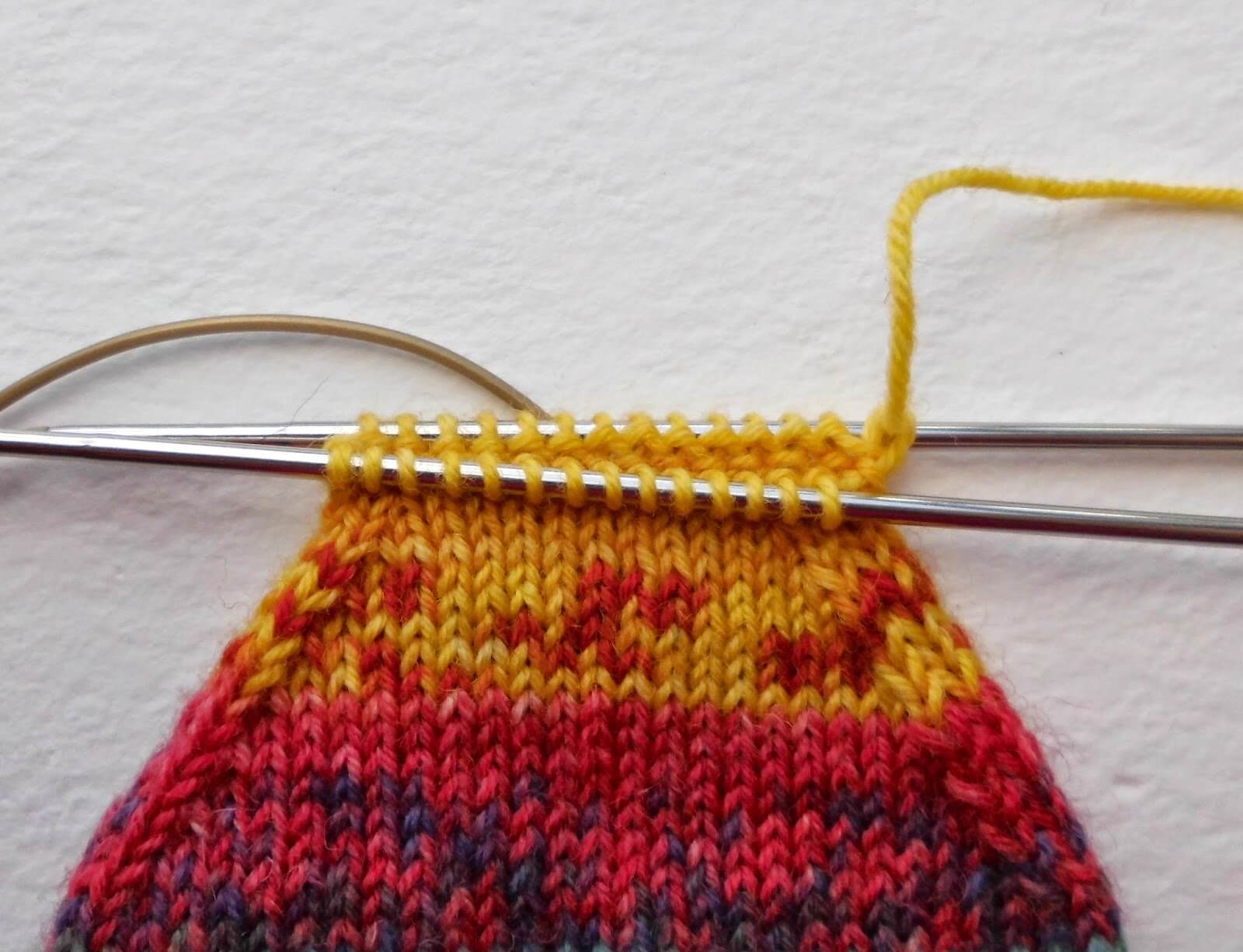 Beginner sock knitting: Sockalong - needles – Winwick Mum