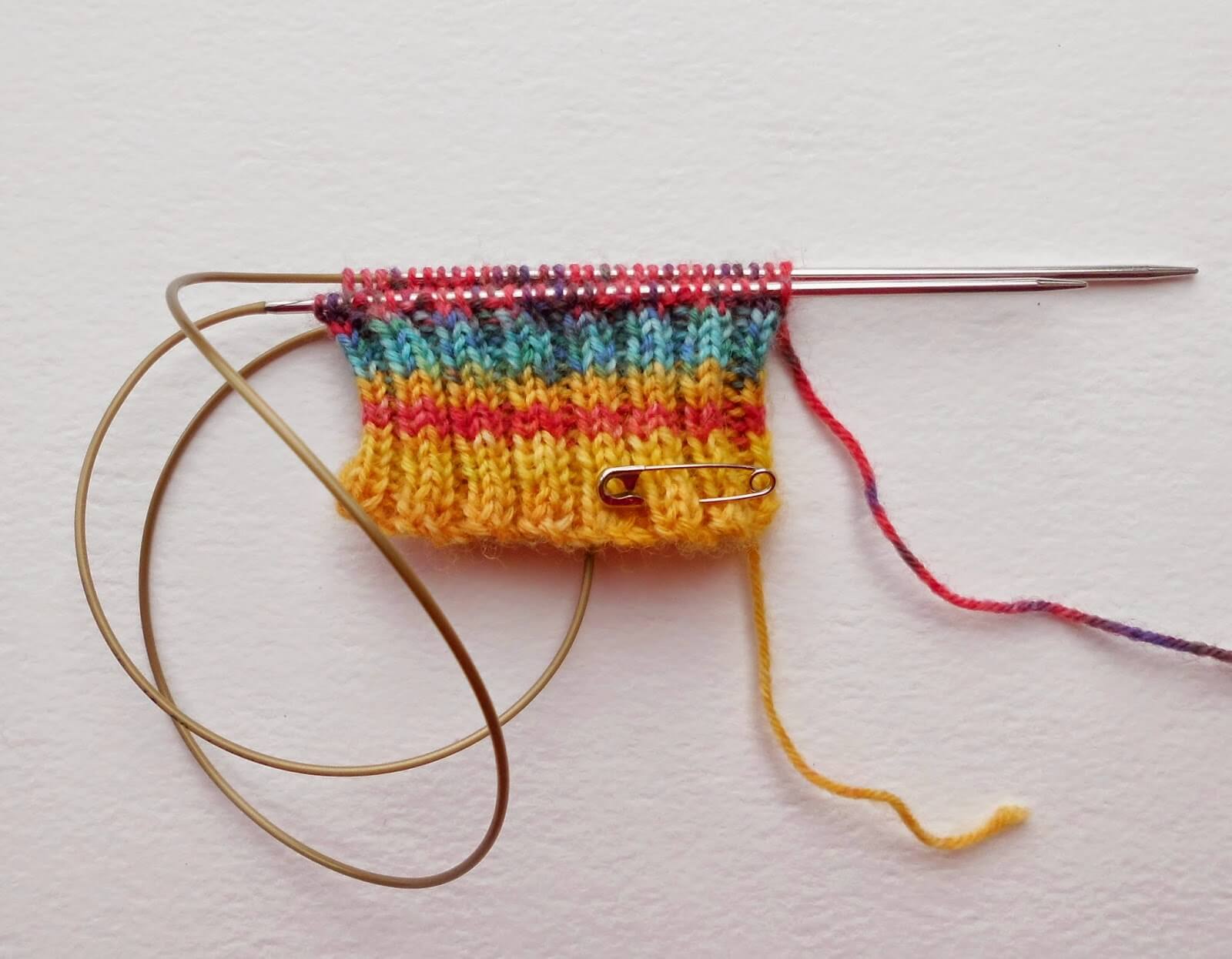 Beginner sock knitting - Winwick Mum Sockalong - knitting with magic loop