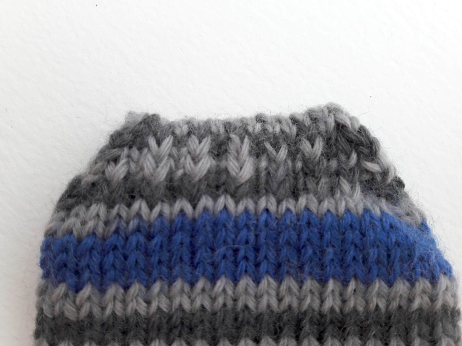Reinforced heel and sole on hand knitted sock